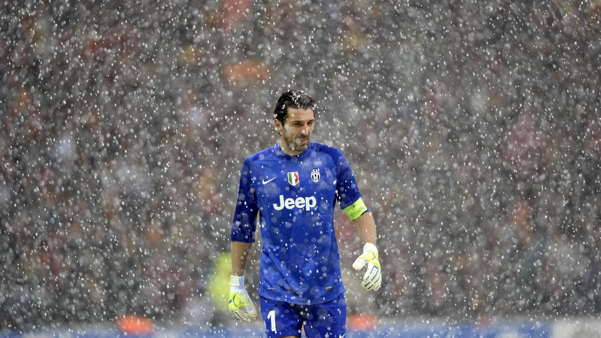 开云体育官方网站-喀麦隆对阵希腊,本泽马不在场的存在感拉满